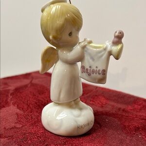 Precious Moments Angel Ornament with Gold and White musical
